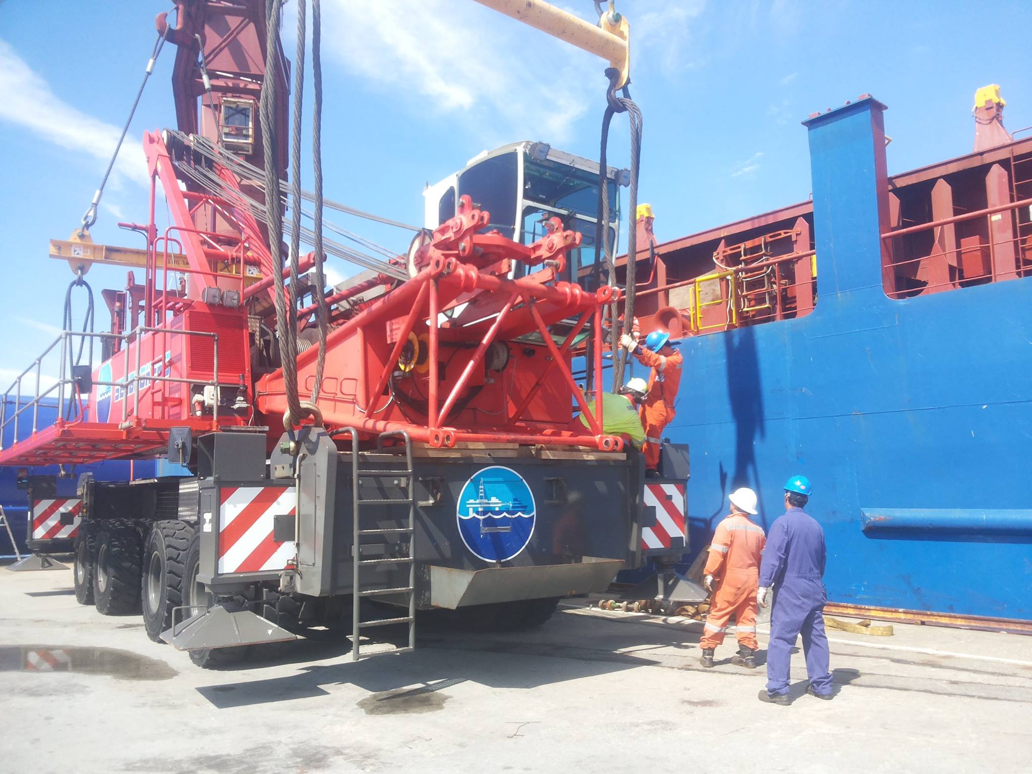 Sennebogen Ton Port Crane Hmc Sennebogen Hmc